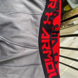 EUC Boys Youth Size Med Under Armour Athletic Pants